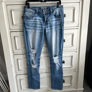 Buckle Black distressed jeans